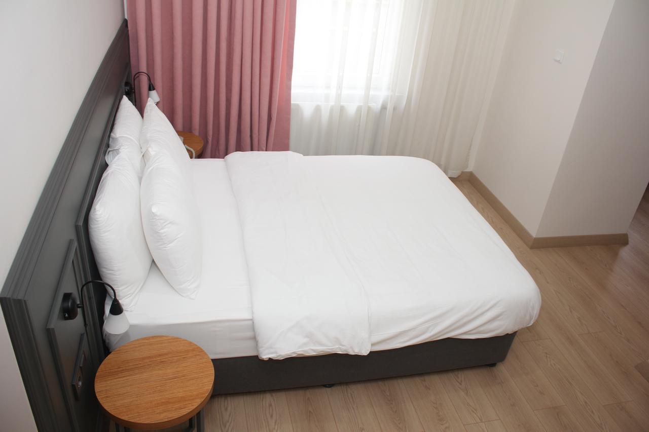 Hotel City Cerkezkoy Kültér fotó