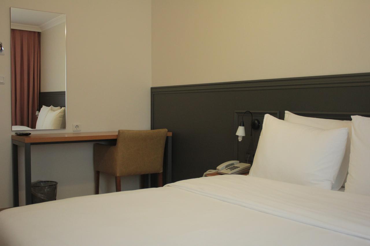 Hotel City Cerkezkoy Kültér fotó