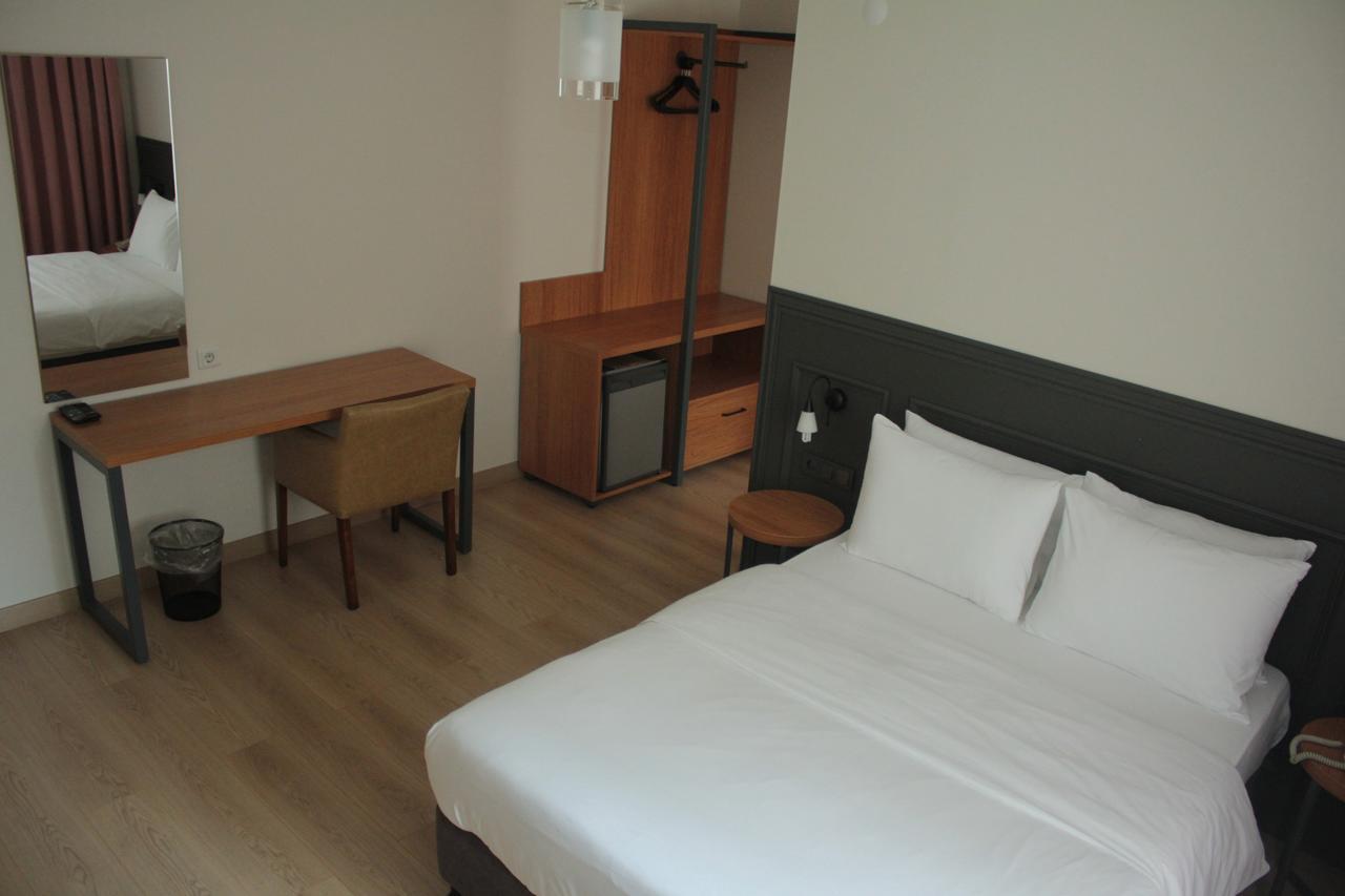 Hotel City Cerkezkoy Kültér fotó